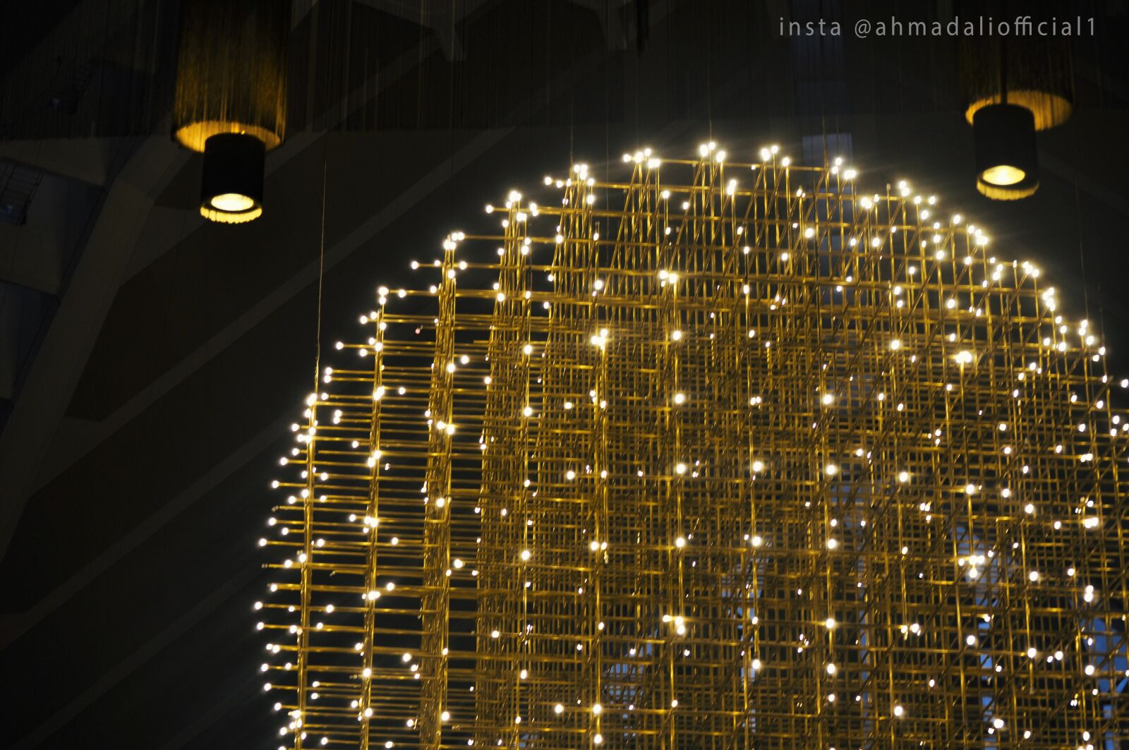 Nikon D90 sample photo. Lights, glamour, attractive photography