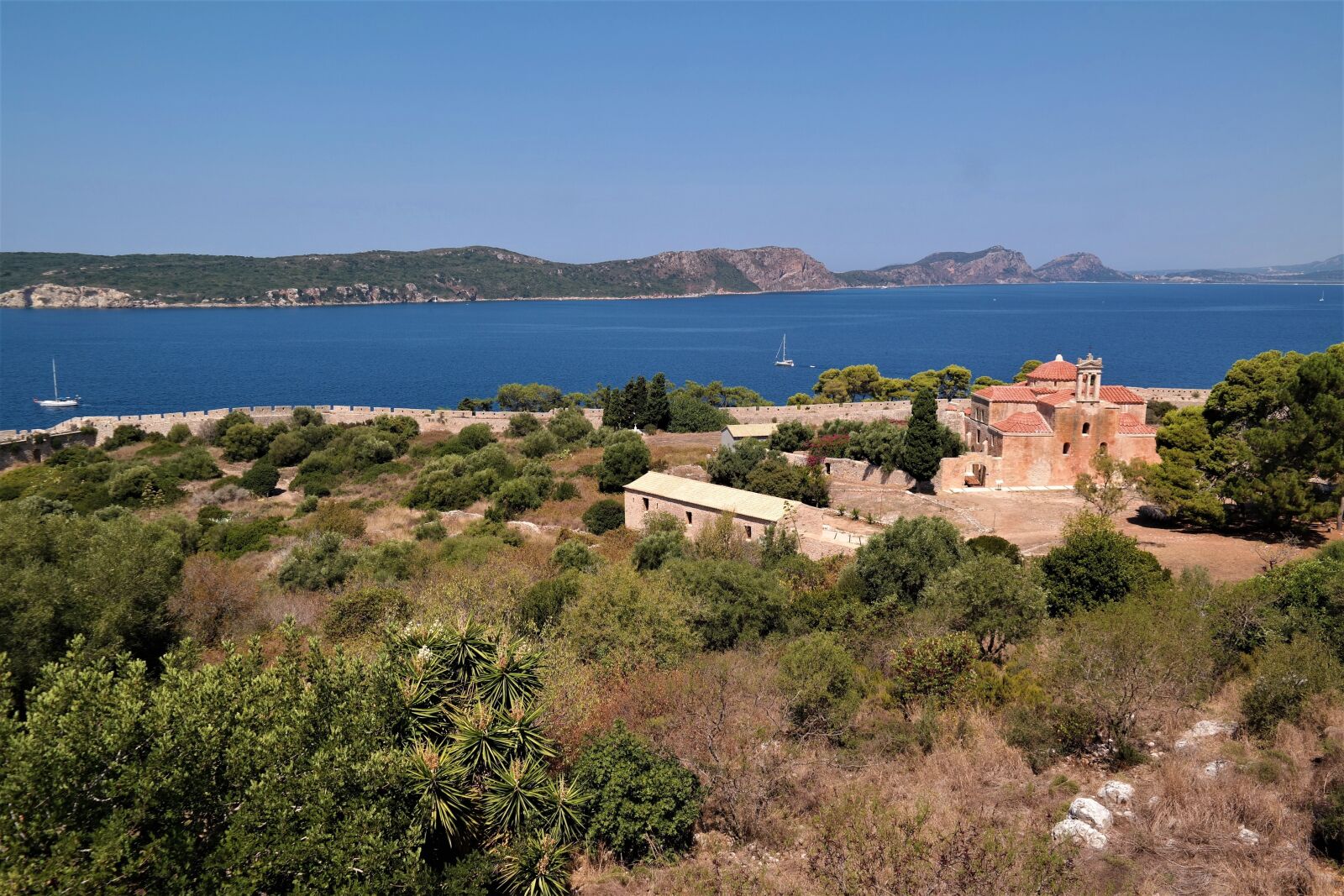 NX 18-55mm F3.5-5.6 sample photo. Castle, fortress, places of photography