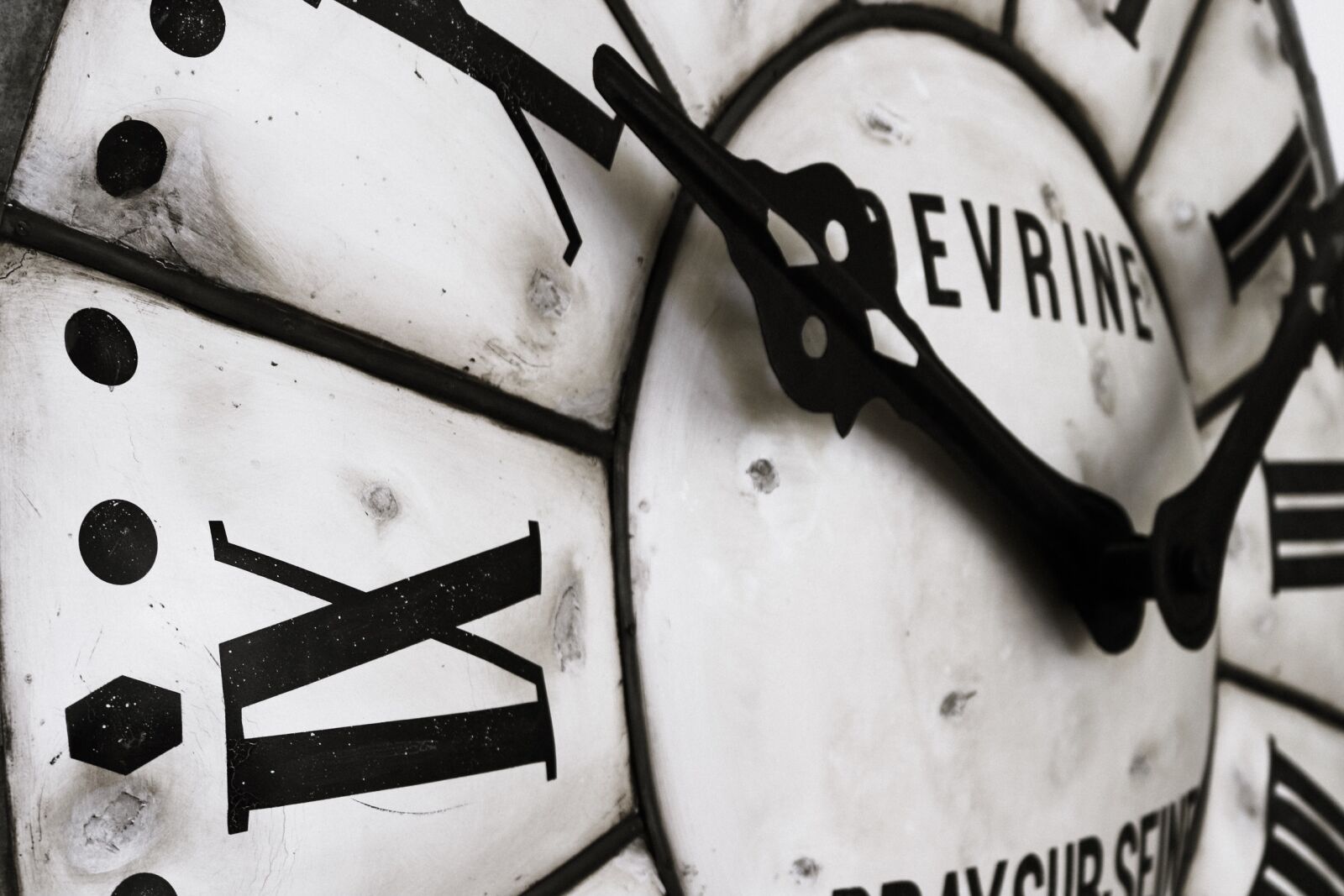Canon EOS 80D sample photo. Clock, vintage, close photography