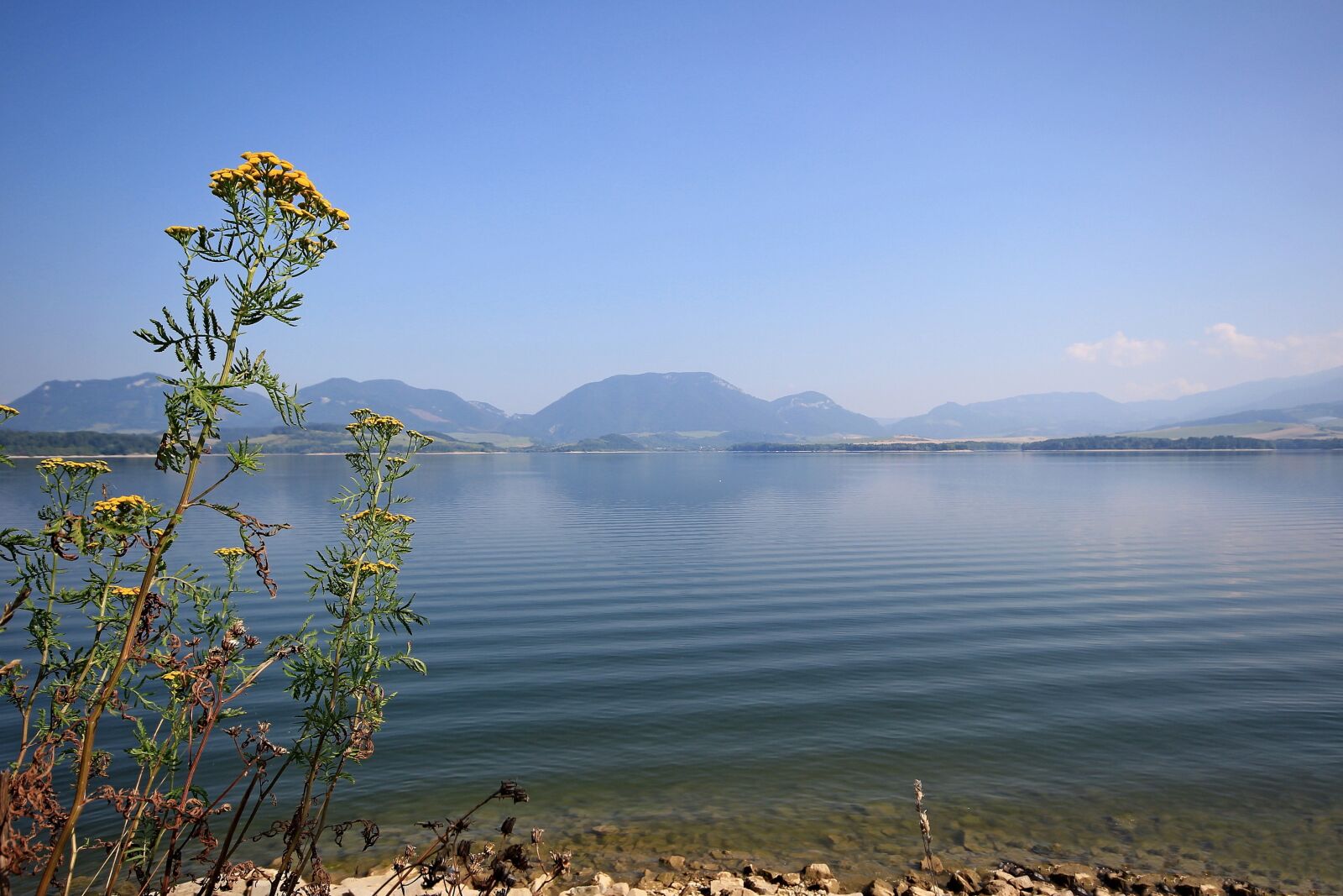 Canon EOS 600D (Rebel EOS T3i / EOS Kiss X5) sample photo. Slovakia, lake, landscape photography
