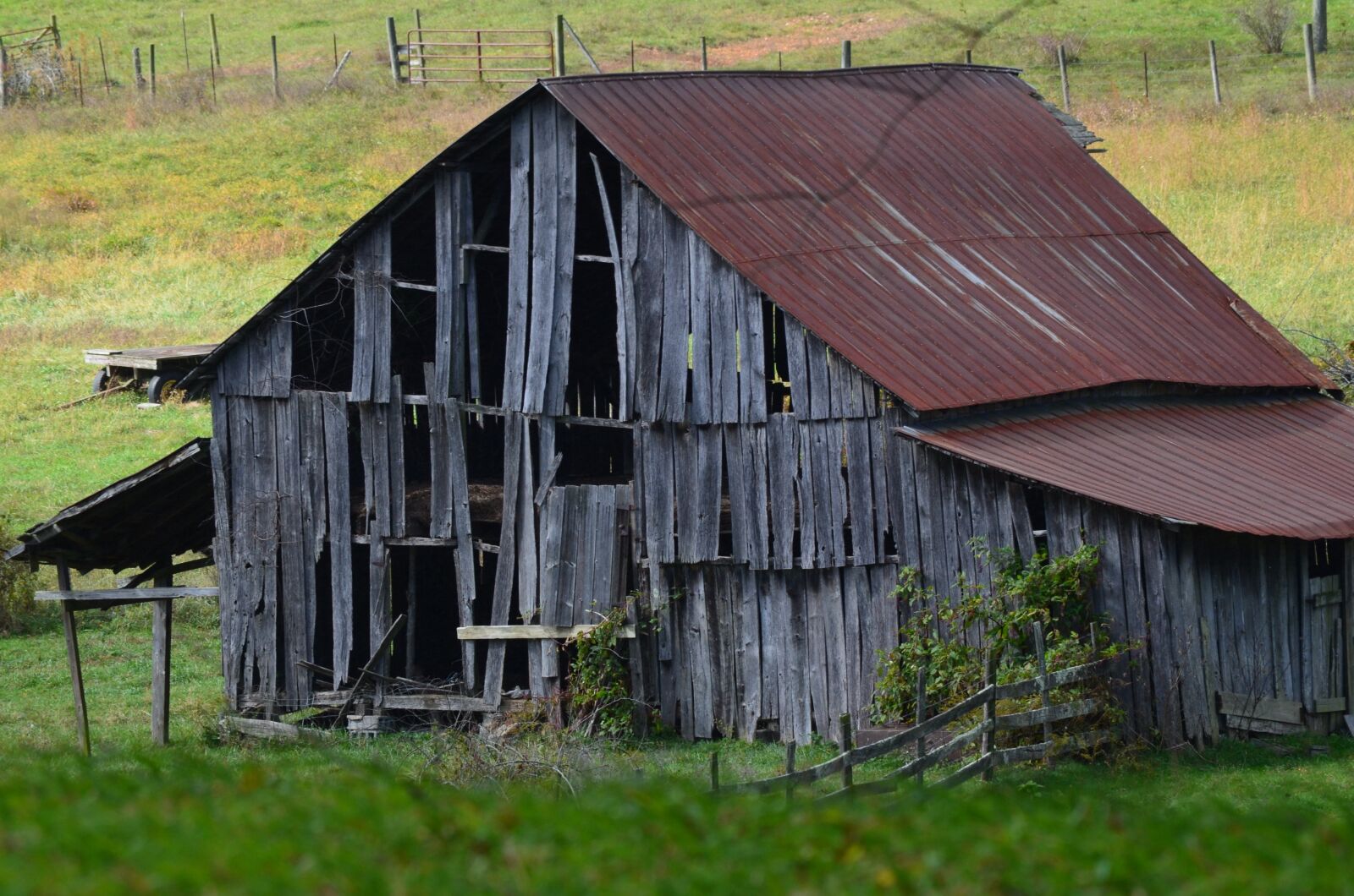 Nikon D5100 sample photo. Barn, old, wooden photography