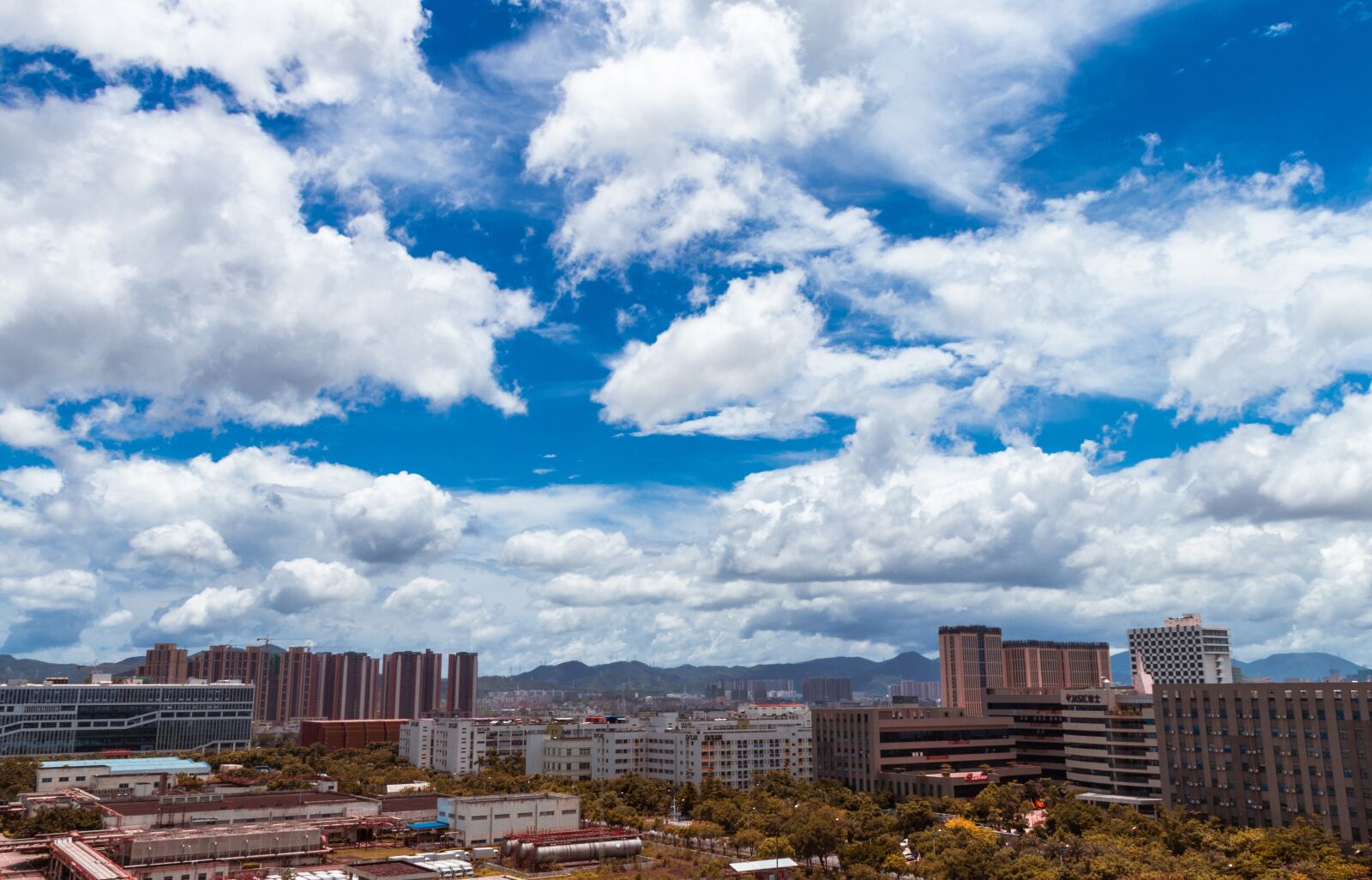 Canon EOS 70D sample photo. Sky, blue, blue sky photography