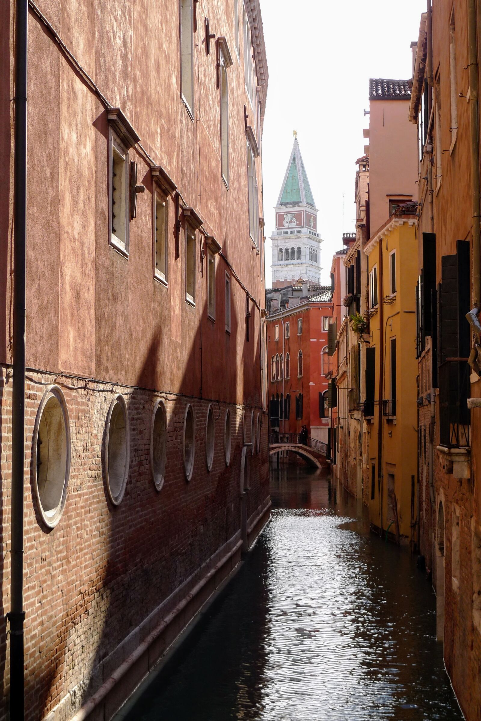 Panasonic Lumix DMC-LX3 sample photo. Venice, channel, bell tower photography