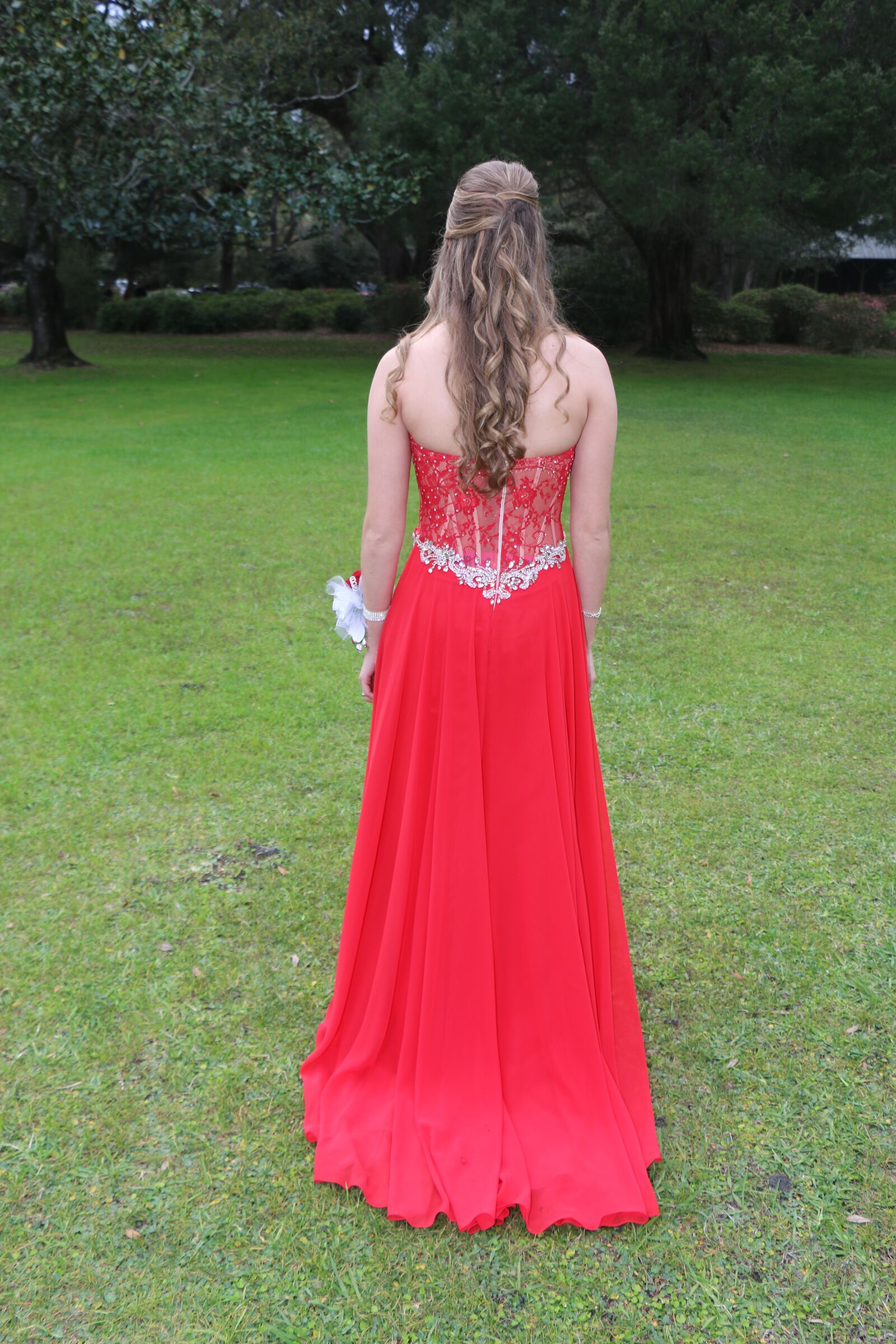 Canon EOS 70D sample photo. Dress, prom, girl photography