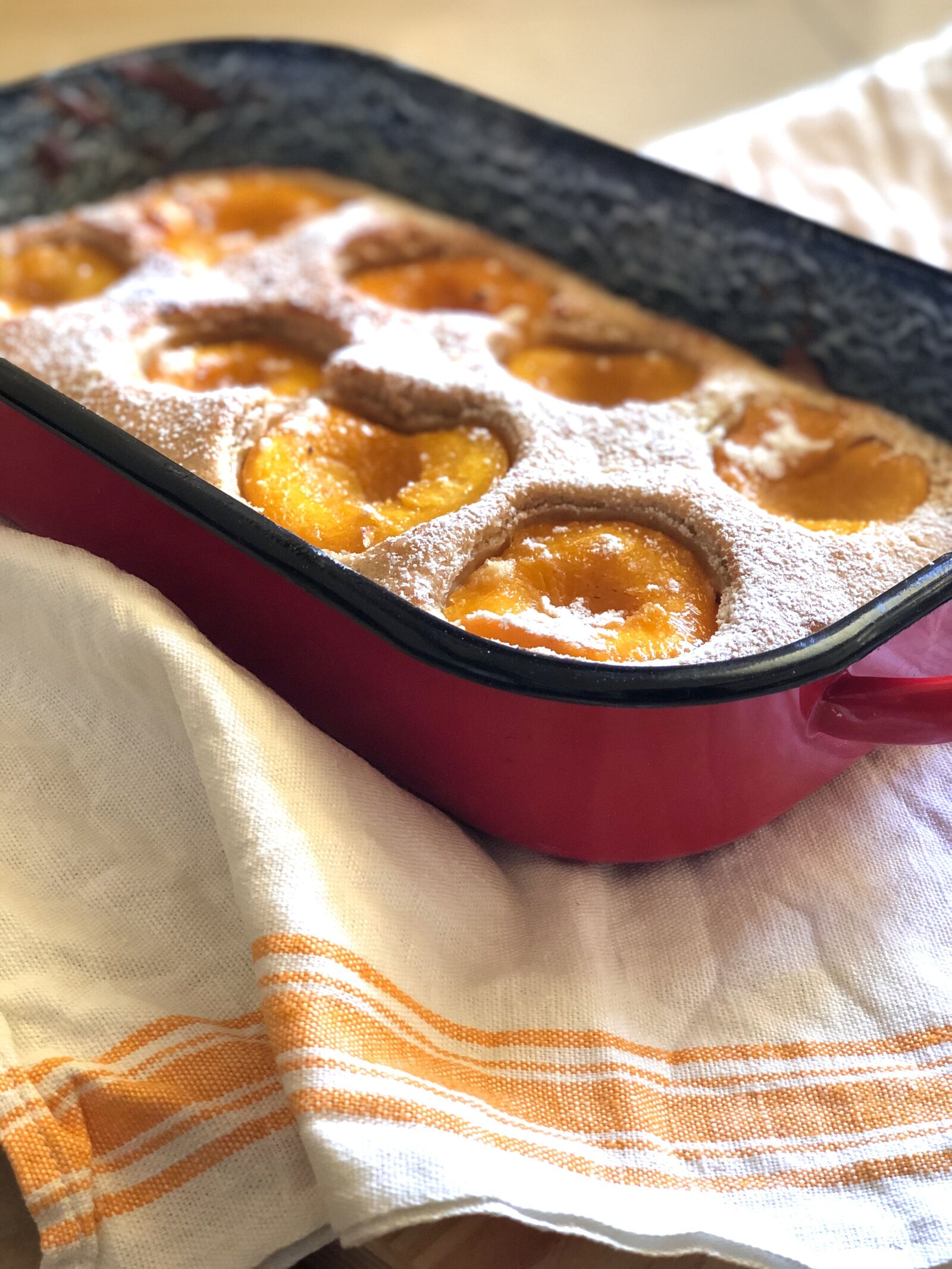 iPhone 8 Plus back dual camera 6.6mm f/2.8 sample photo. Cake, baking, food photography
