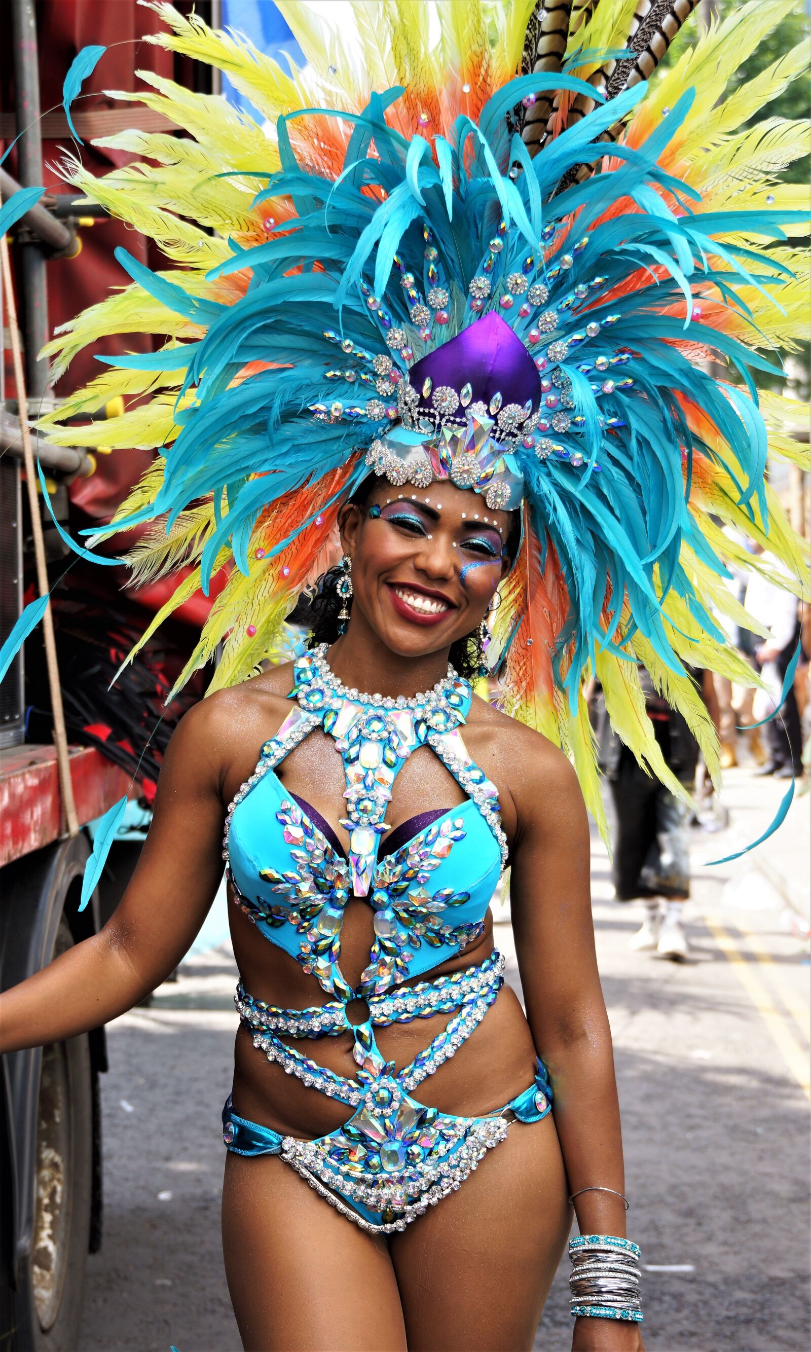 Sony Alpha NEX-7 sample photo. Carnival, headgear, costume photography