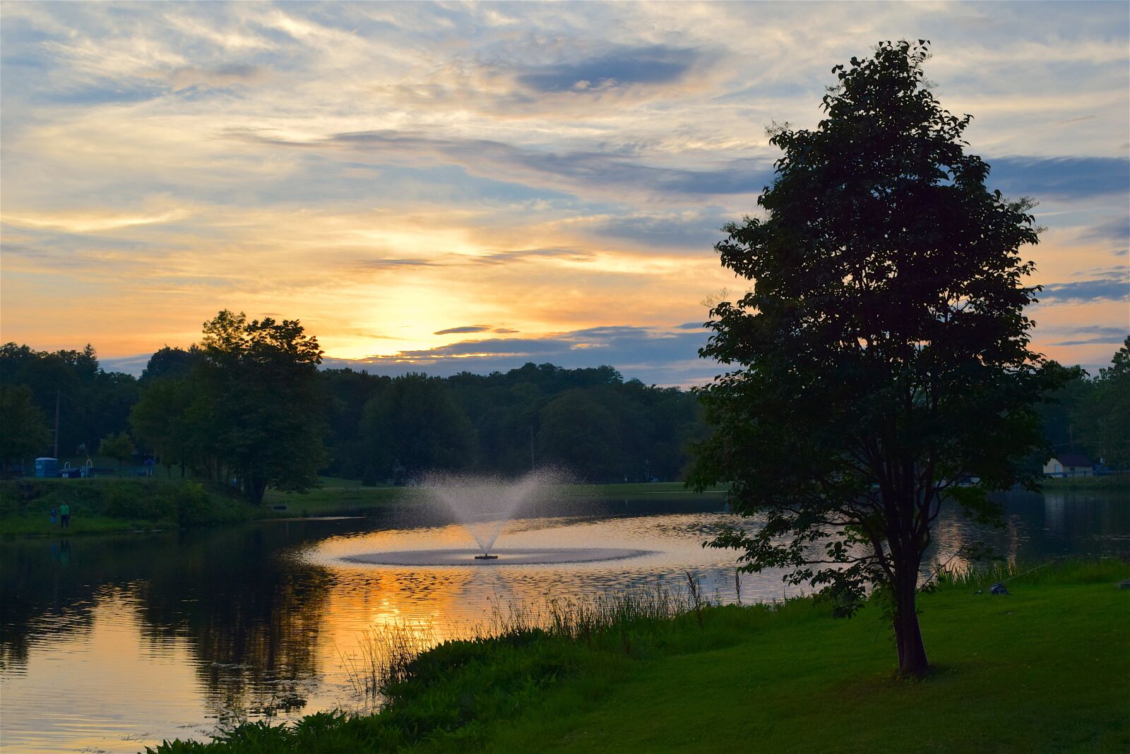 Nikon D3300 sample photo. Sunset, pond, fountain photography