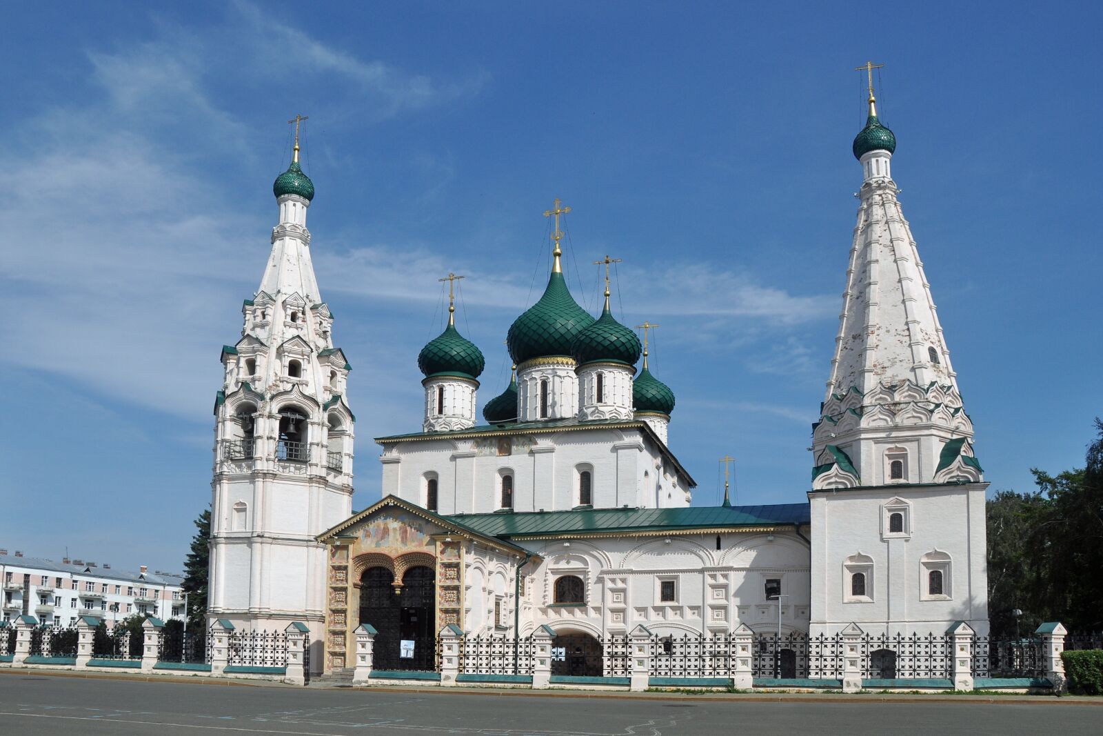 Nikon D90 sample photo. Russia, yaroslavl, church photography