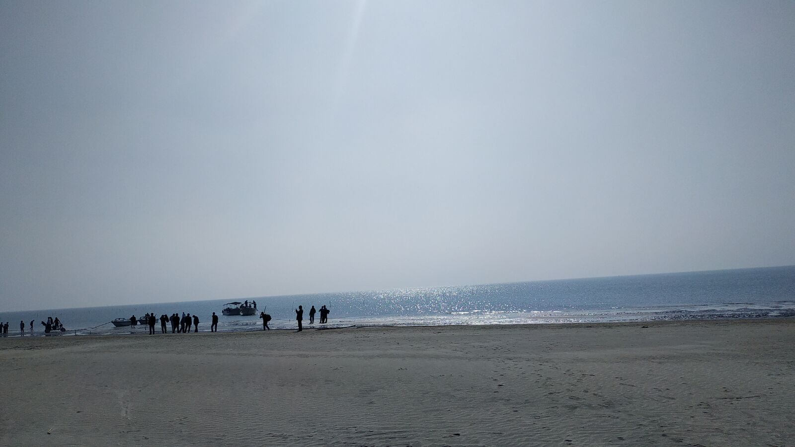 Xiaomi Redmi Note 5 sample photo. Beach, river, sand photography