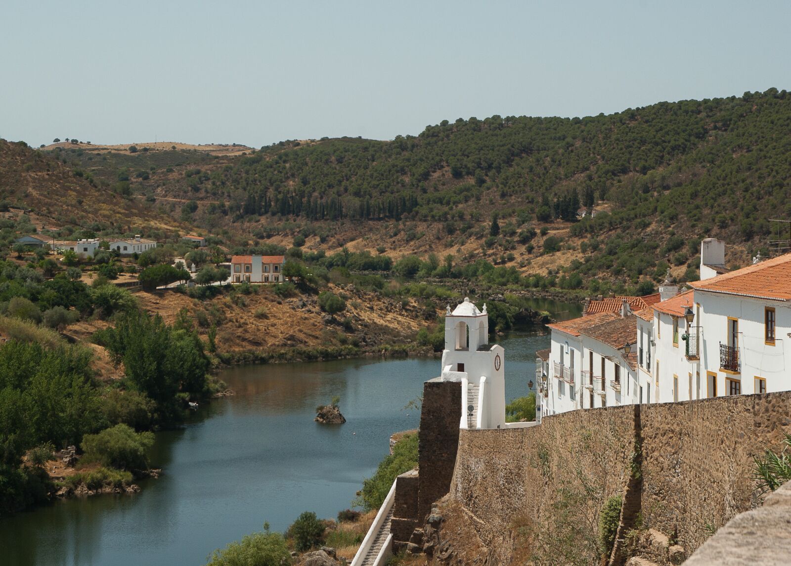 Pentax K10D sample photo. Portugal, mertola, ramparts photography
