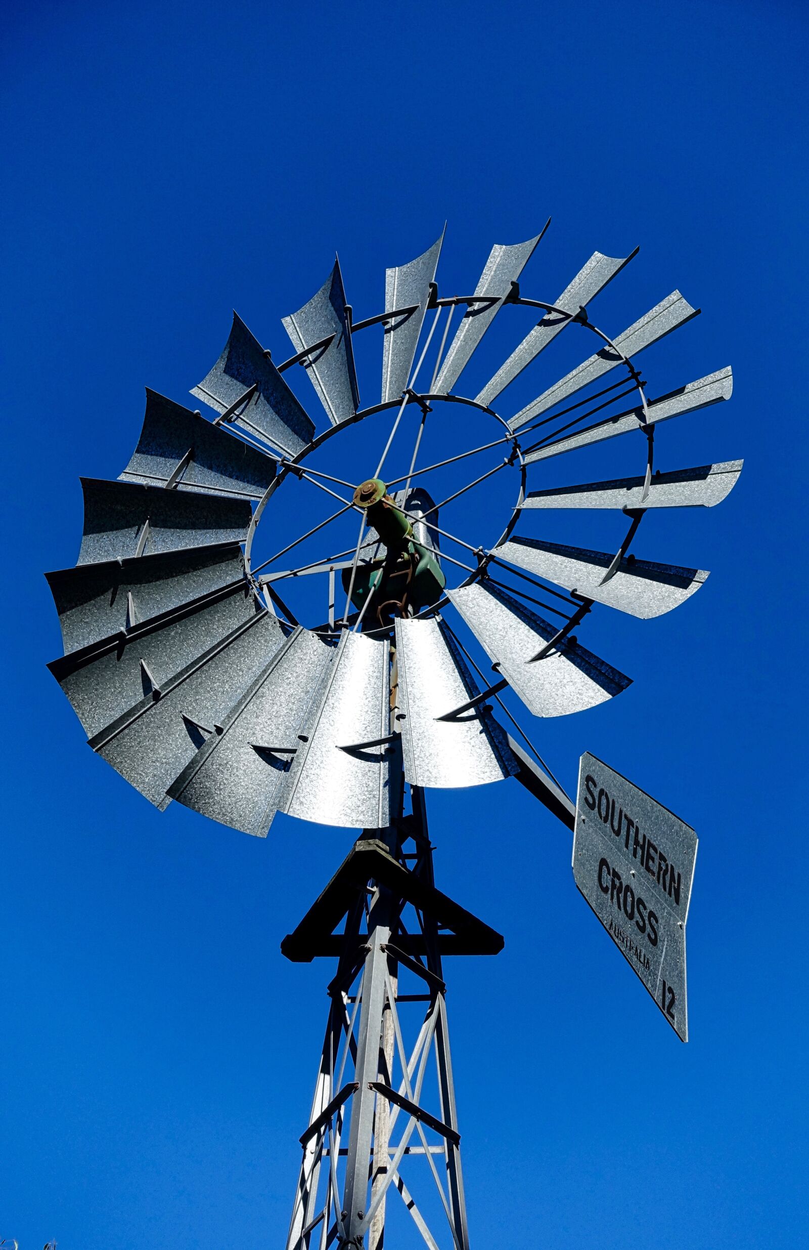 Sony Cyber-shot DSC-RX100 III sample photo. Windmill, australian, pump photography