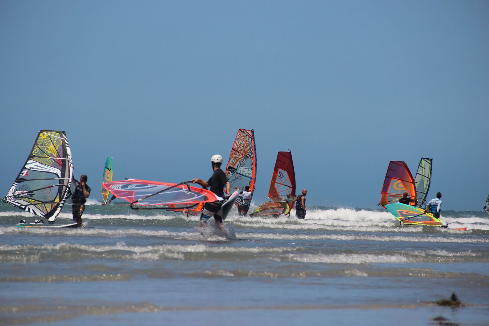 Canon EOS 600D (Rebel EOS T3i / EOS Kiss X5) sample photo. Windsurfing, mar, sport photography
