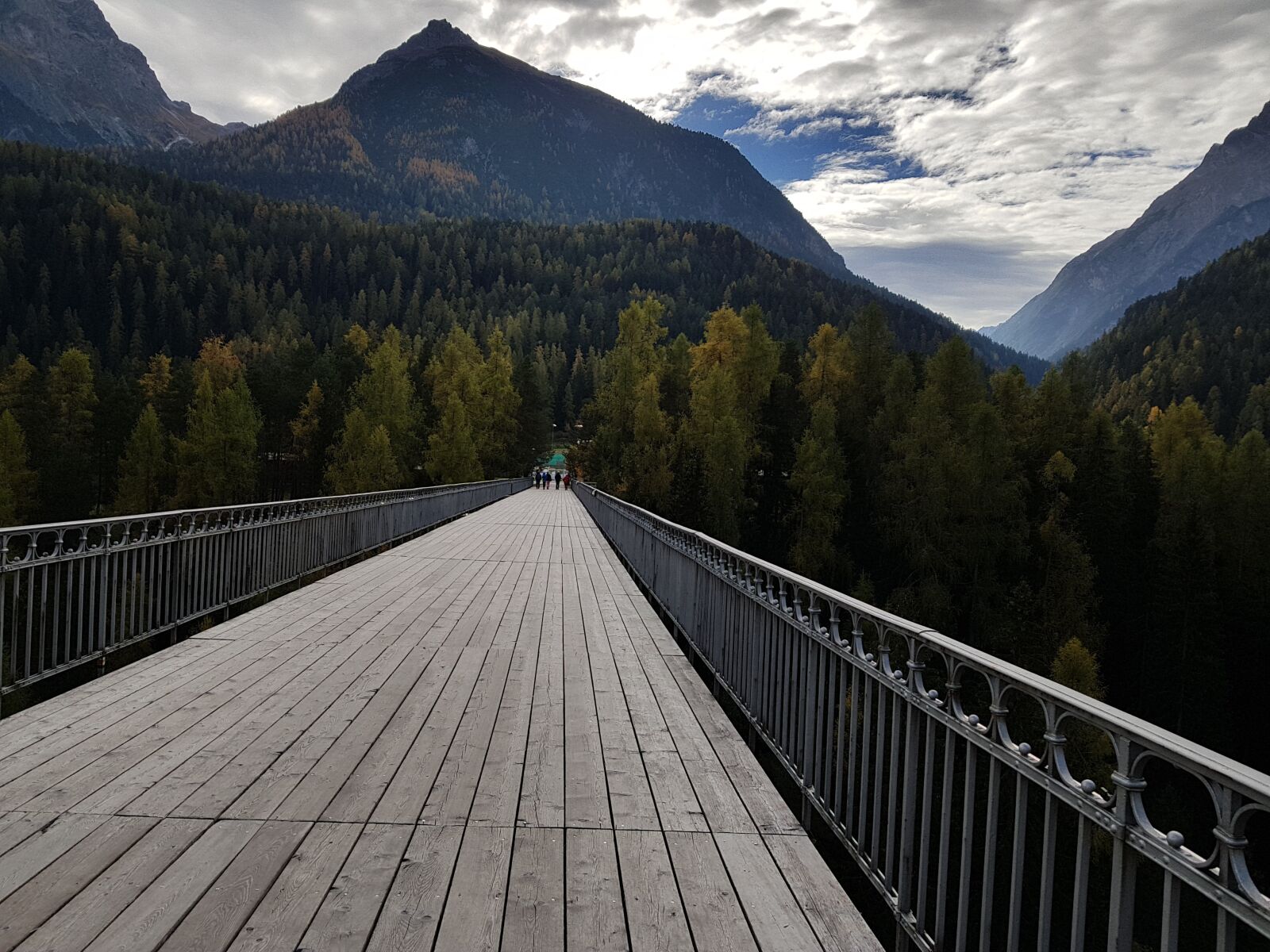 Samsung Galaxy S7 sample photo. Bridge, landscape, switzerland photography