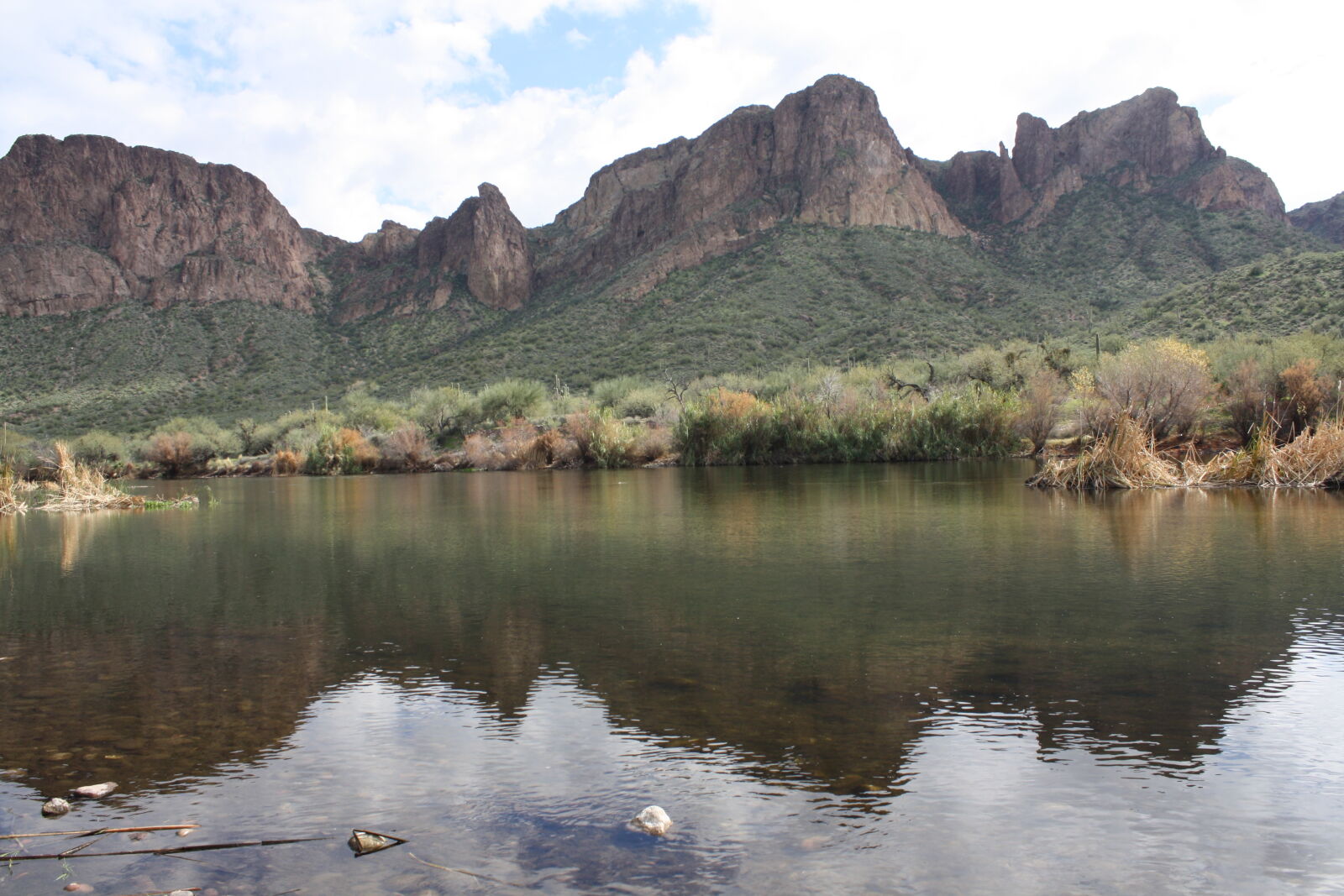 Canon EOS 1000D (EOS Digital Rebel XS / EOS Kiss F) sample photo. Desert, river photography