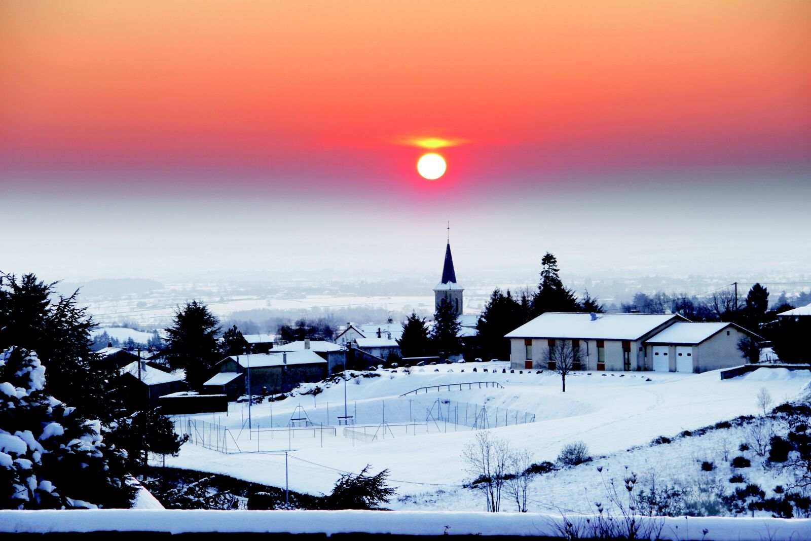 Canon EOS 600D (Rebel EOS T3i / EOS Kiss X5) sample photo. Loire, saint-old haon, winter photography