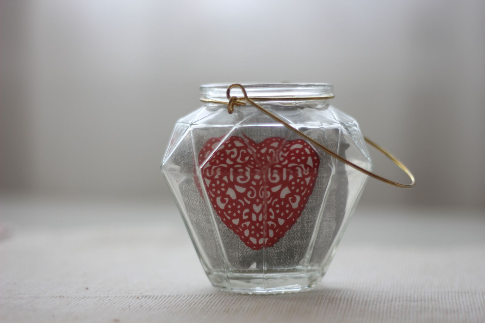 Canon EOS 550D (EOS Rebel T2i / EOS Kiss X4) sample photo. Christmas, santa claus, glass photography