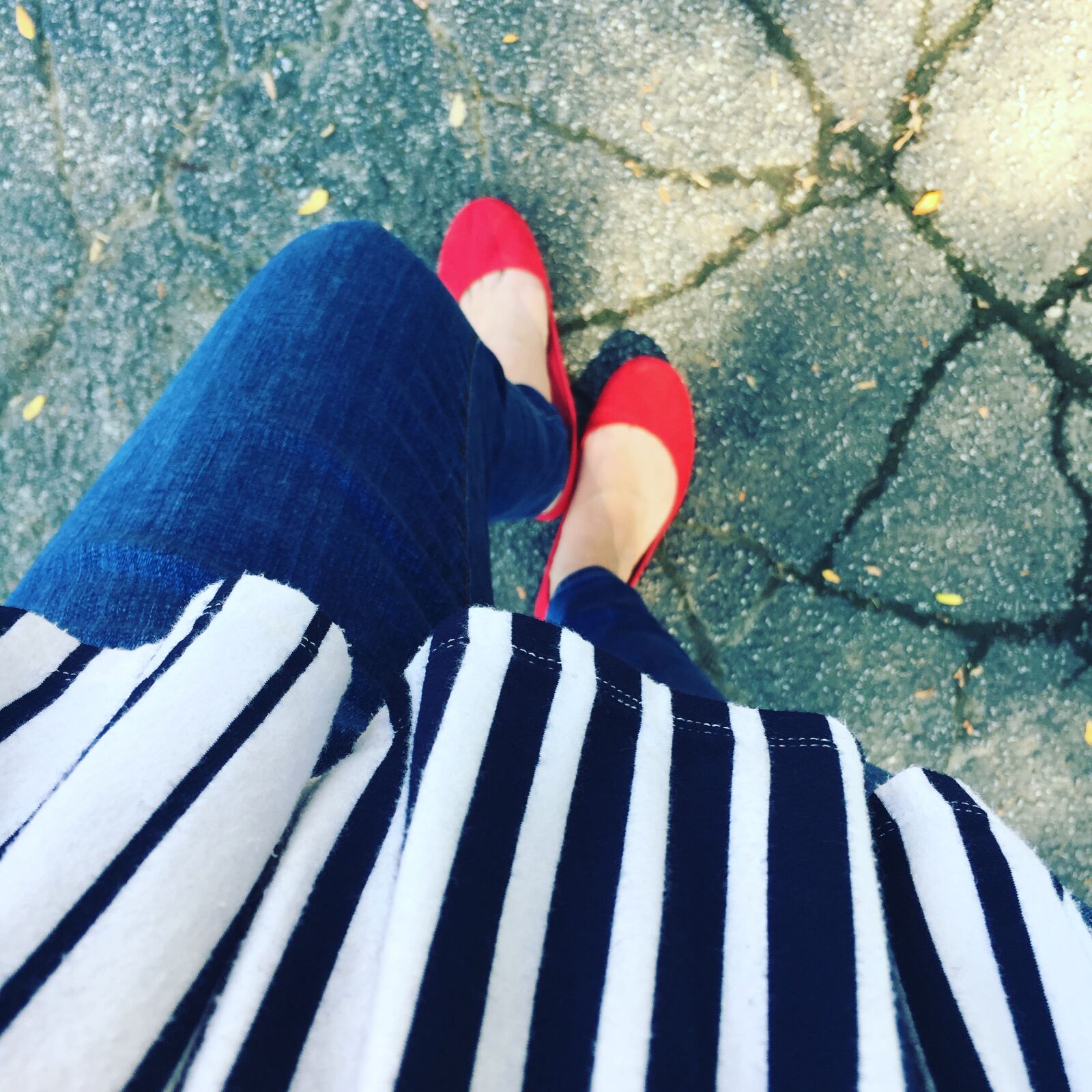 iPhone 6s back camera 4.15mm f/2.2 sample photo. Red shoes, standing proud photography
