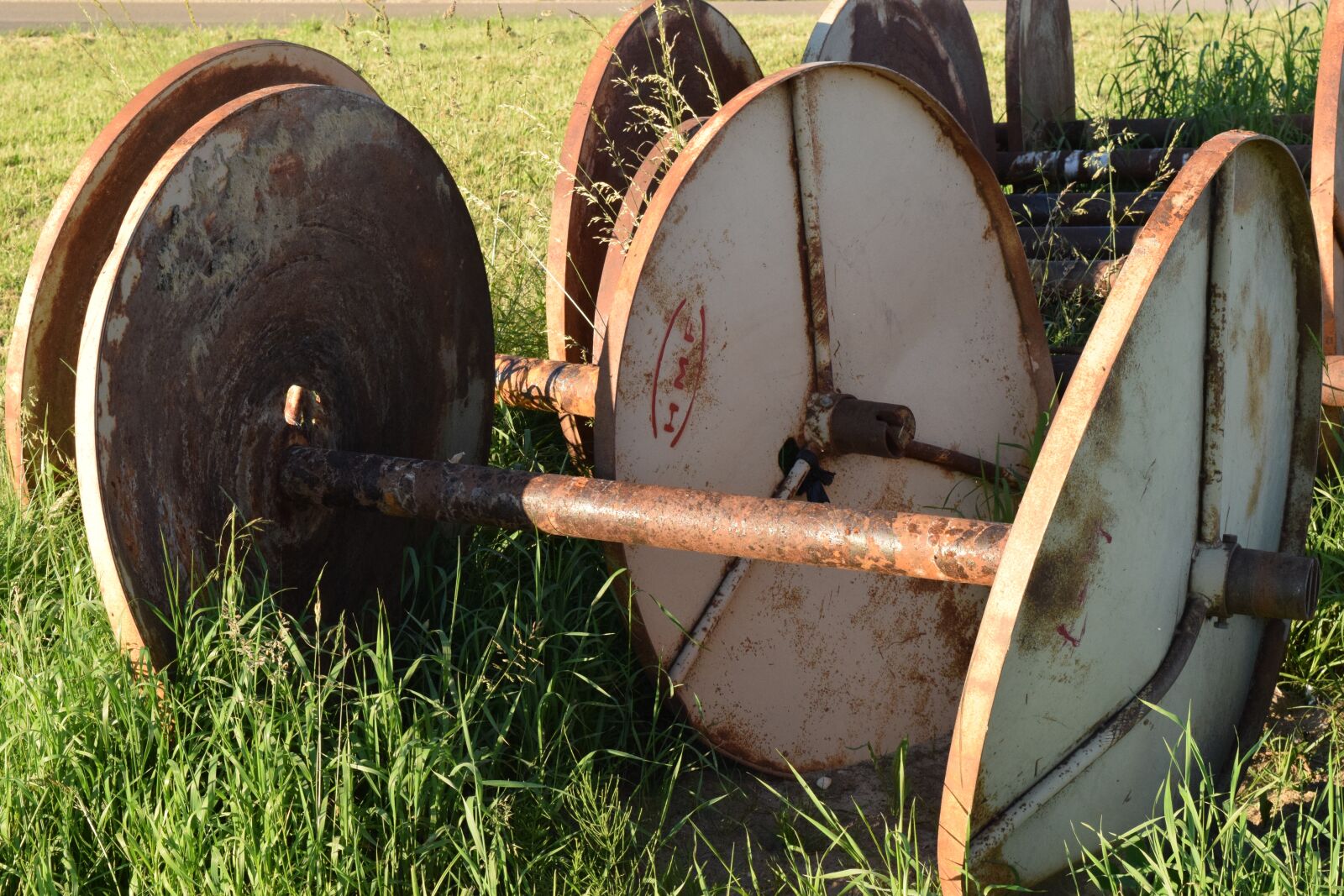Nikon D3300 sample photo. Roll, empty, rusty photography