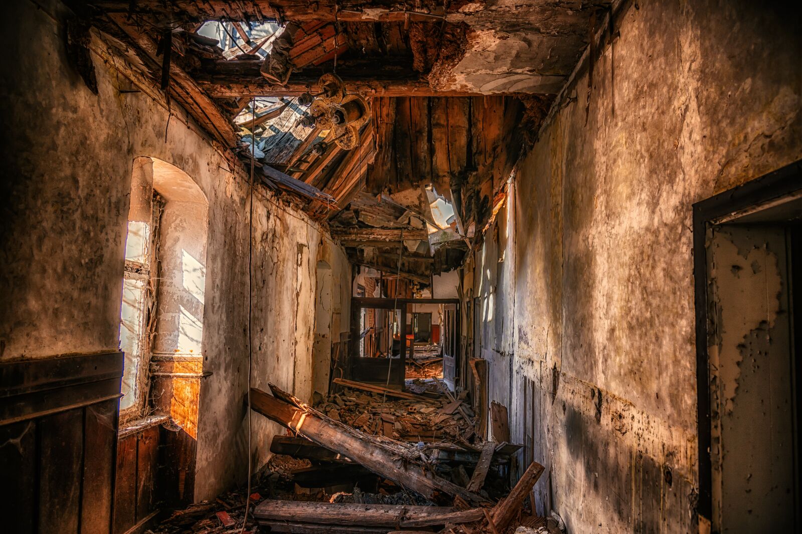 Nikon Z6 sample photo. Ruin, chaos, collapse photography