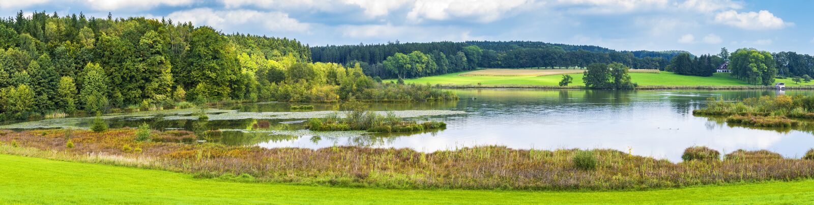 Sony a6300 + Sigma 30mm F2.8 EX DN sample photo. Panorama, lake, sky photography