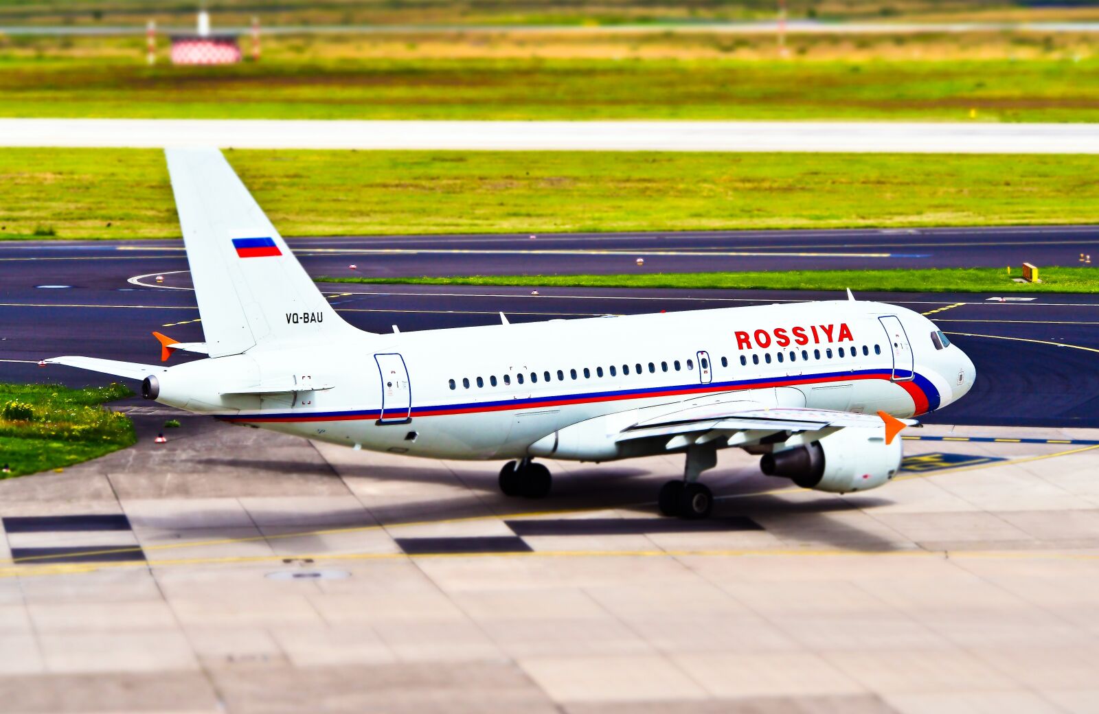 Olympus OM-D E-M10 sample photo. Aircraft, airport, departure photography