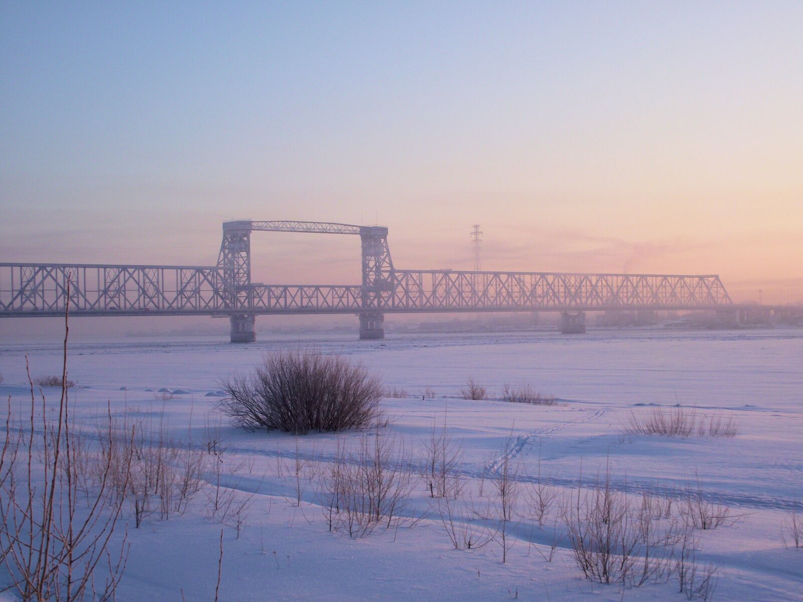 FujiFilm FinePix S1600 (FinePix S1770) sample photo. Winter, city, river photography