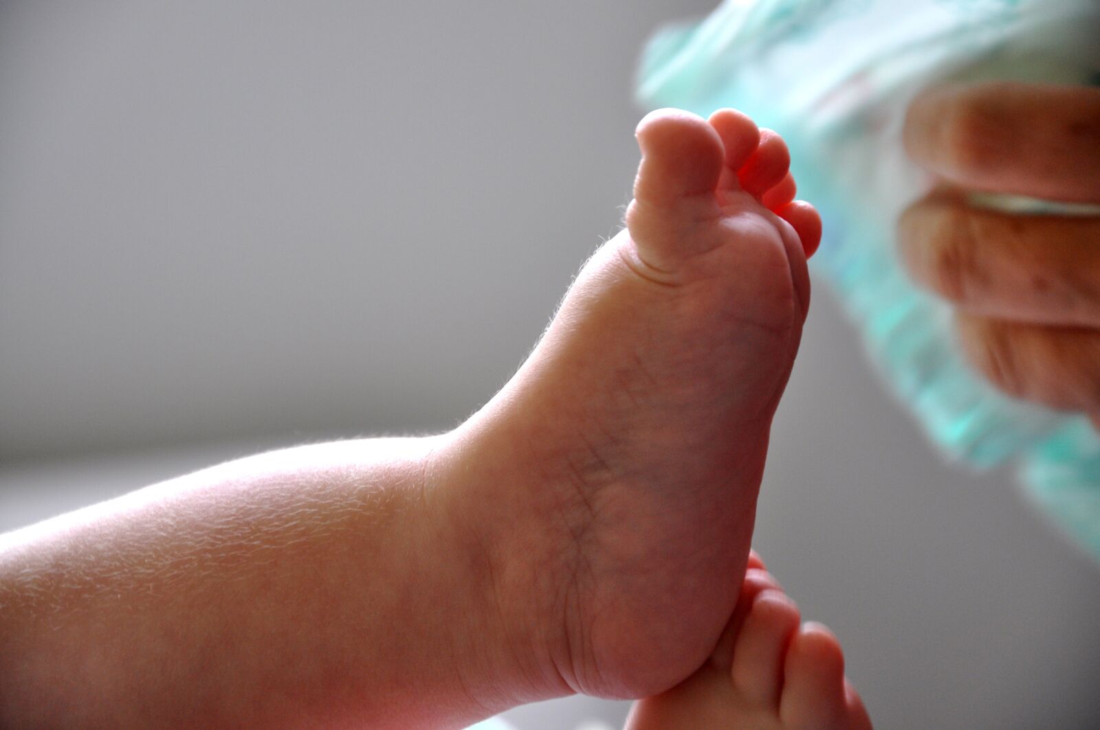 Nikon D90 sample photo. Boost, foot, bebe photography