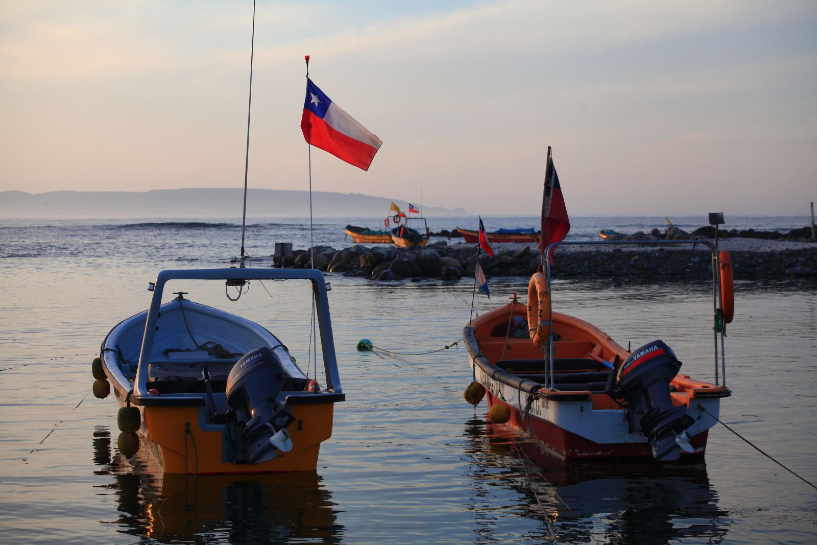 Canon EOS 5D Mark II sample photo. Boats, ocean, fishermen photography