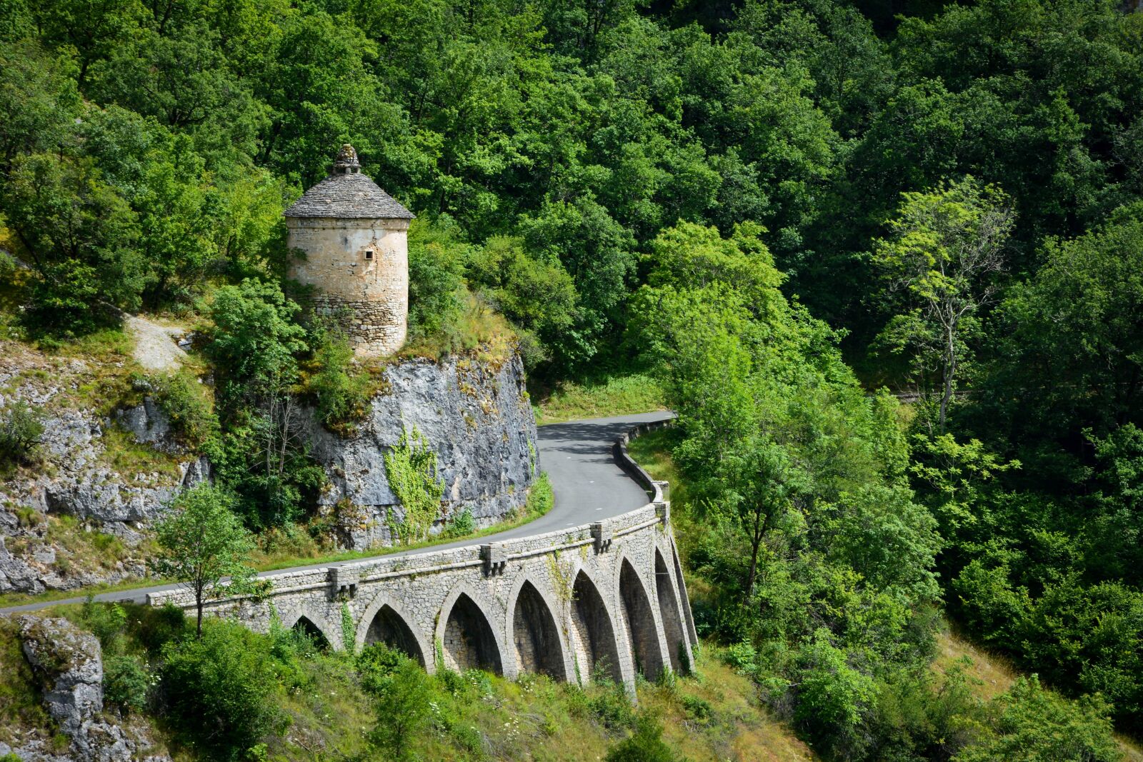 Nikon D7100 sample photo. Road, europe, rocamadour photography
