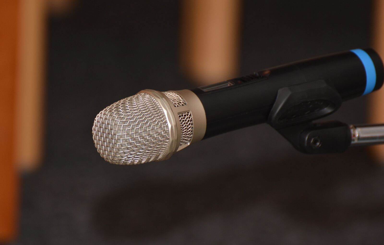 Nikon D5200 sample photo. Microphone, micro, technology photography