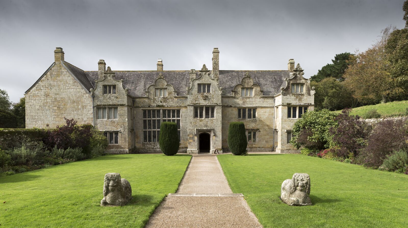 Canon EOS-1D X + Canon EF 24-70mm F2.8L USM sample photo. Trerice in cornwall, elizabethan photography