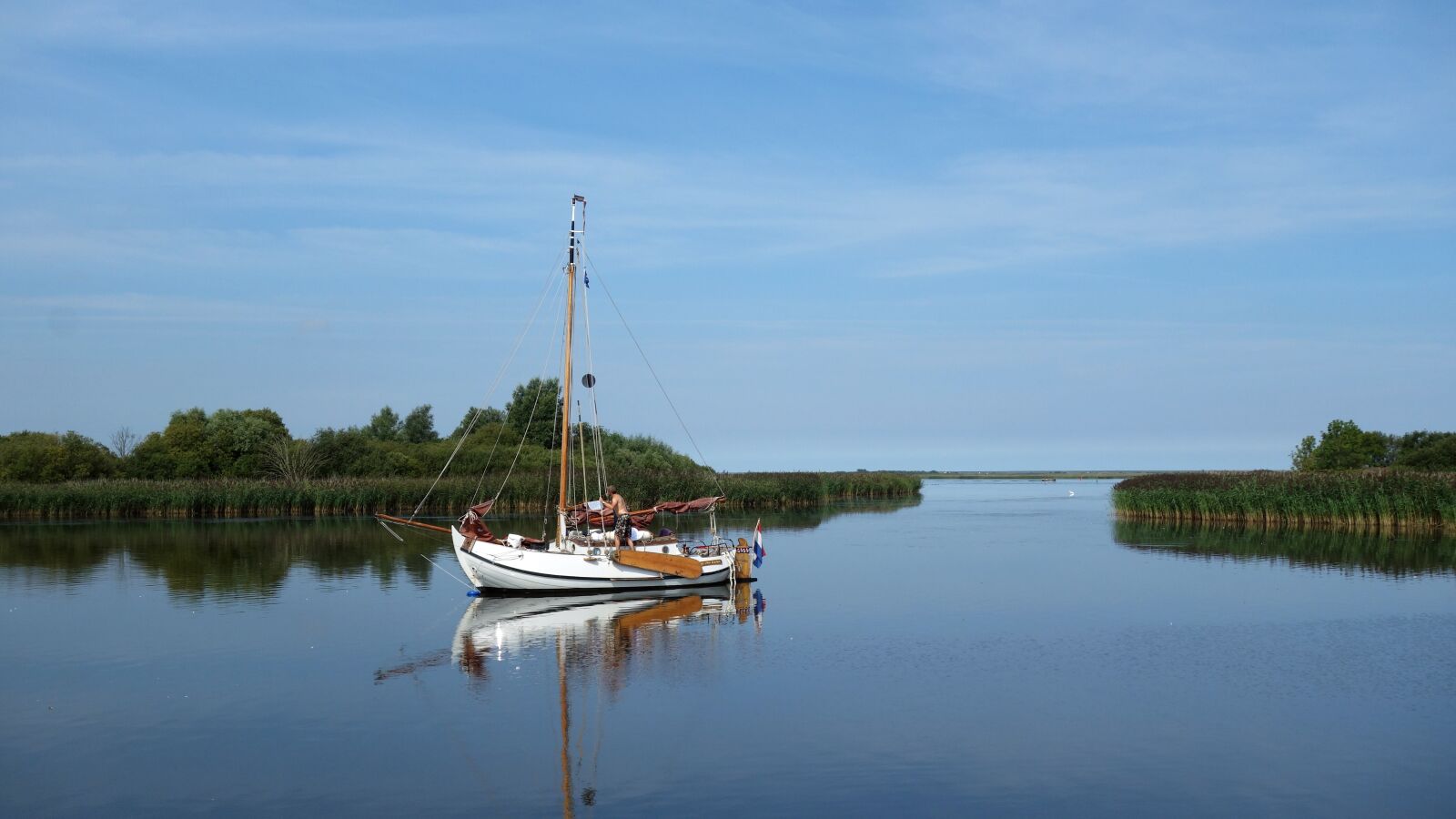 Sony Cyber-shot DSC-RX100 sample photo. Sailing boat, serene, water photography