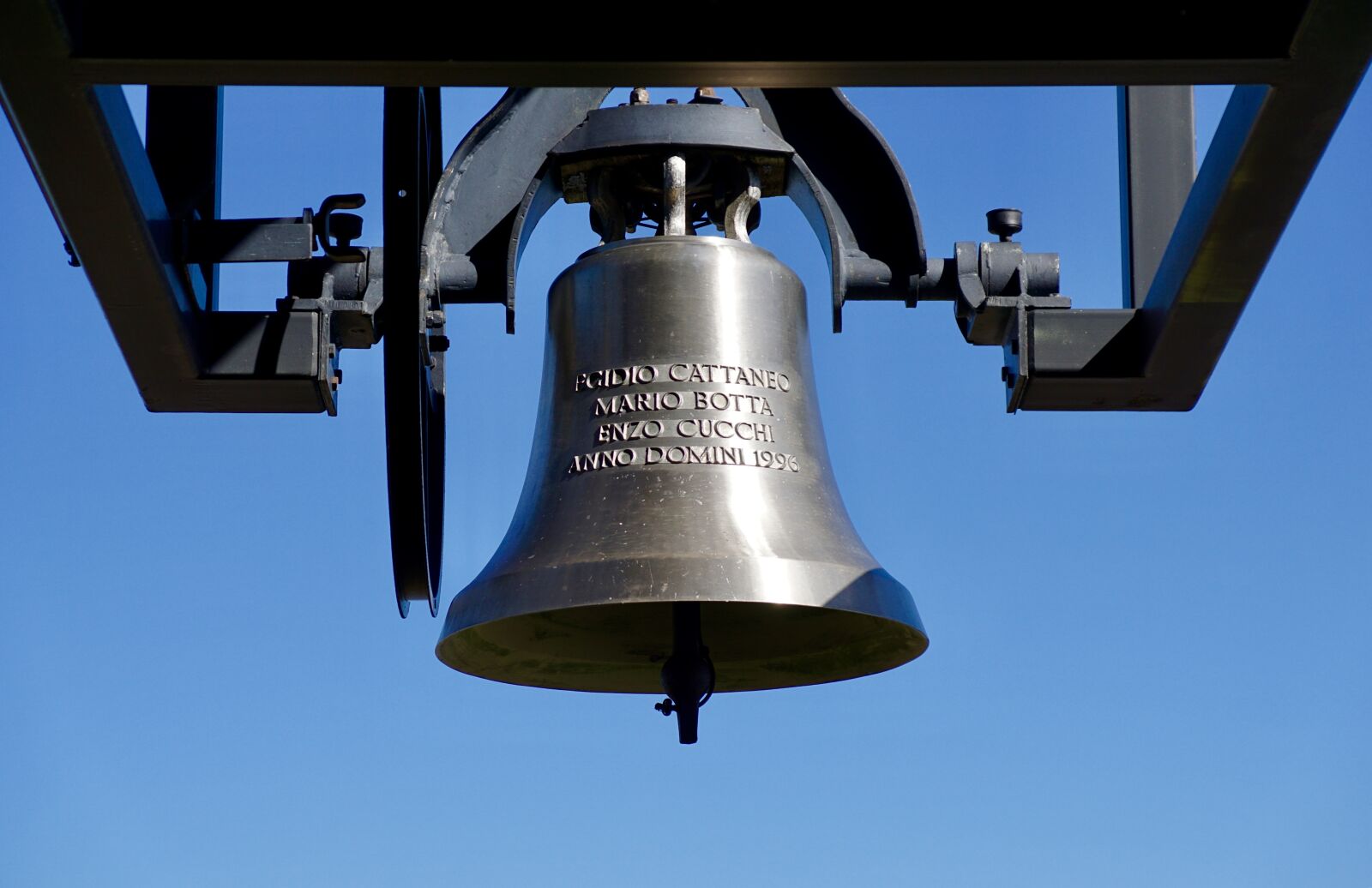 Sony ILCA-77M2 sample photo. Bell, capella santa maria photography