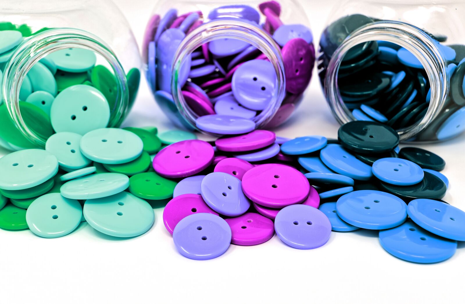 Nikon D7200 sample photo. Buttons, colorful, color photography
