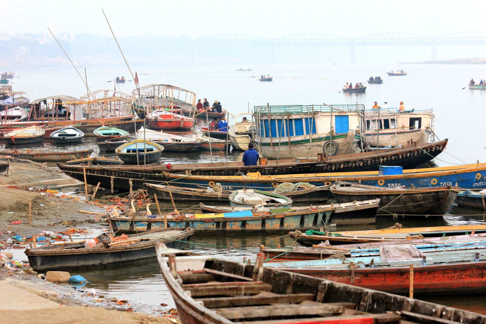 Canon EOS 550D (EOS Rebel T2i / EOS Kiss X4) sample photo. India, kerala, boats photography