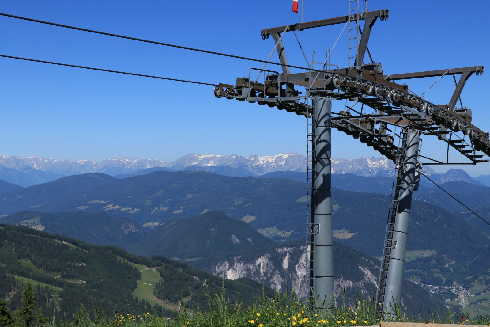 Canon EF-S 18-135mm F3.5-5.6 IS USM sample photo. Mountains, mountain landscape, landscape photography