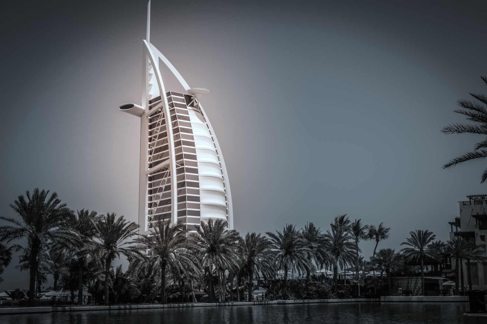 Canon EF-S 18-135mm F3.5-5.6 IS USM sample photo. Dubai, burj al arab photography