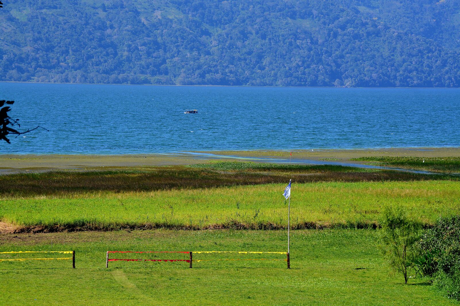 Nikon D5200 sample photo. Honduras, lake, yojoa photography
