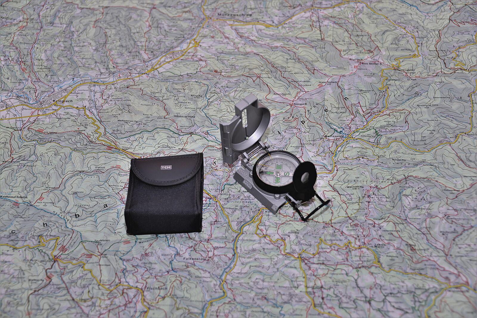 Nikon D610 sample photo. Compass, lens for the photography