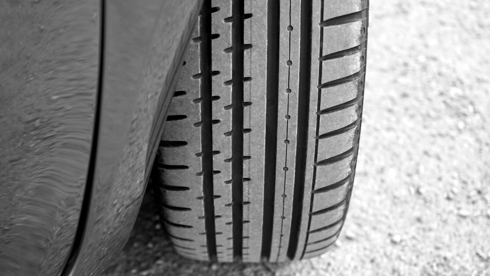 Sony a7 sample photo. Vehicle, tire photography
