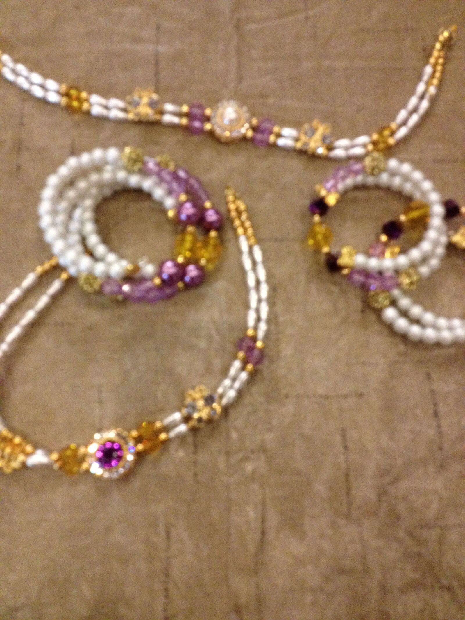 Apple iPhone 4S sample photo. Jewelry set, costuming, gold photography