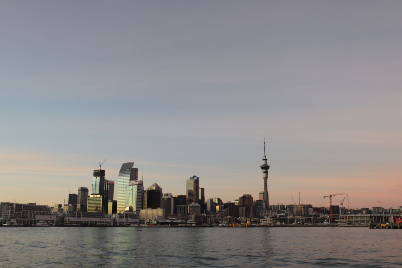 Canon EOS 200D (EOS Rebel SL2 / EOS Kiss X9) sample photo. New zealand, auckland, harbour photography