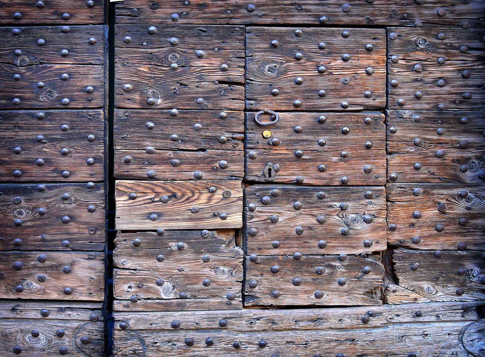 Nikon D3200 sample photo. Castle, doorknocker, goal photography