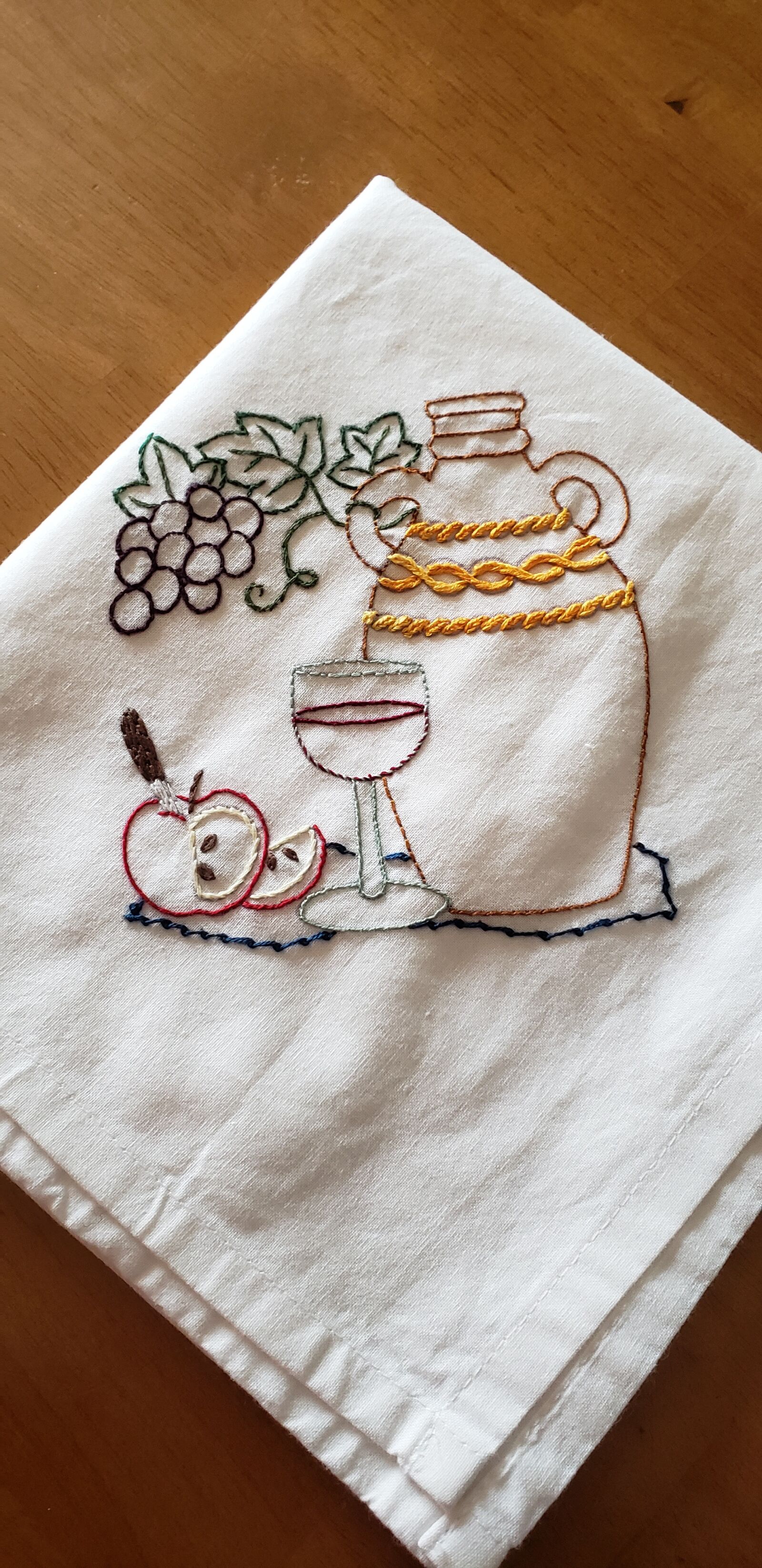 Samsung Galaxy S9+ sample photo. Wine, embroidery, sewing photography