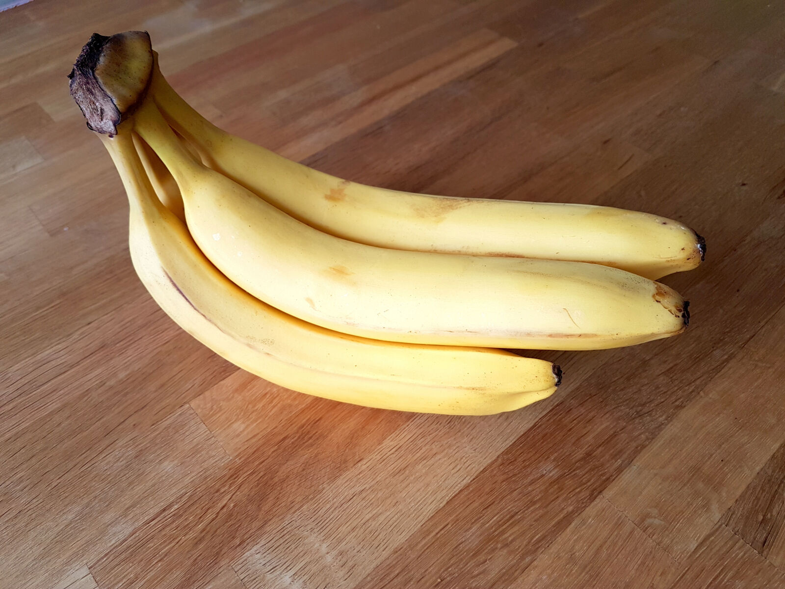 Samsung Galaxy S7 Edge sample photo. Bananas photography
