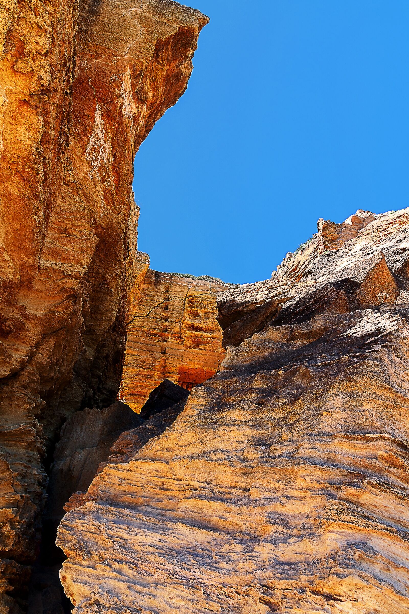 Canon EOS 1000D (EOS Digital Rebel XS / EOS Kiss F) sample photo. Holidays, island, sicily photography