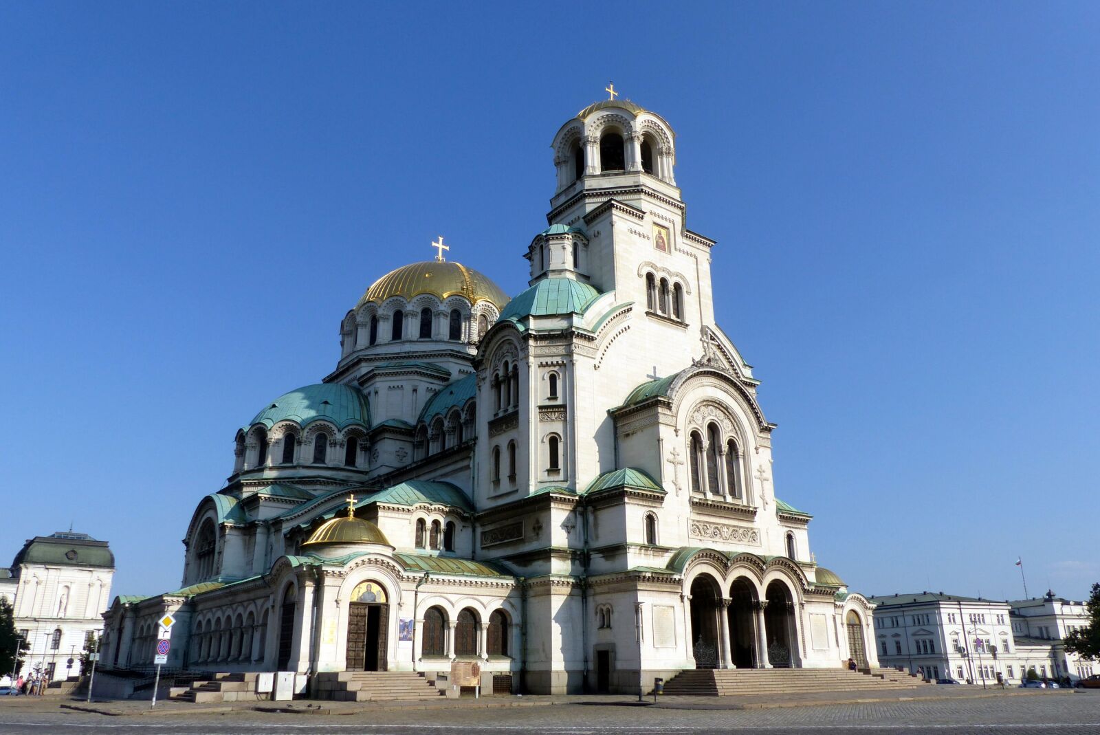 Panasonic Lumix DMC-FZ200 sample photo. Alexander nevsky, sofia, bulgaria photography