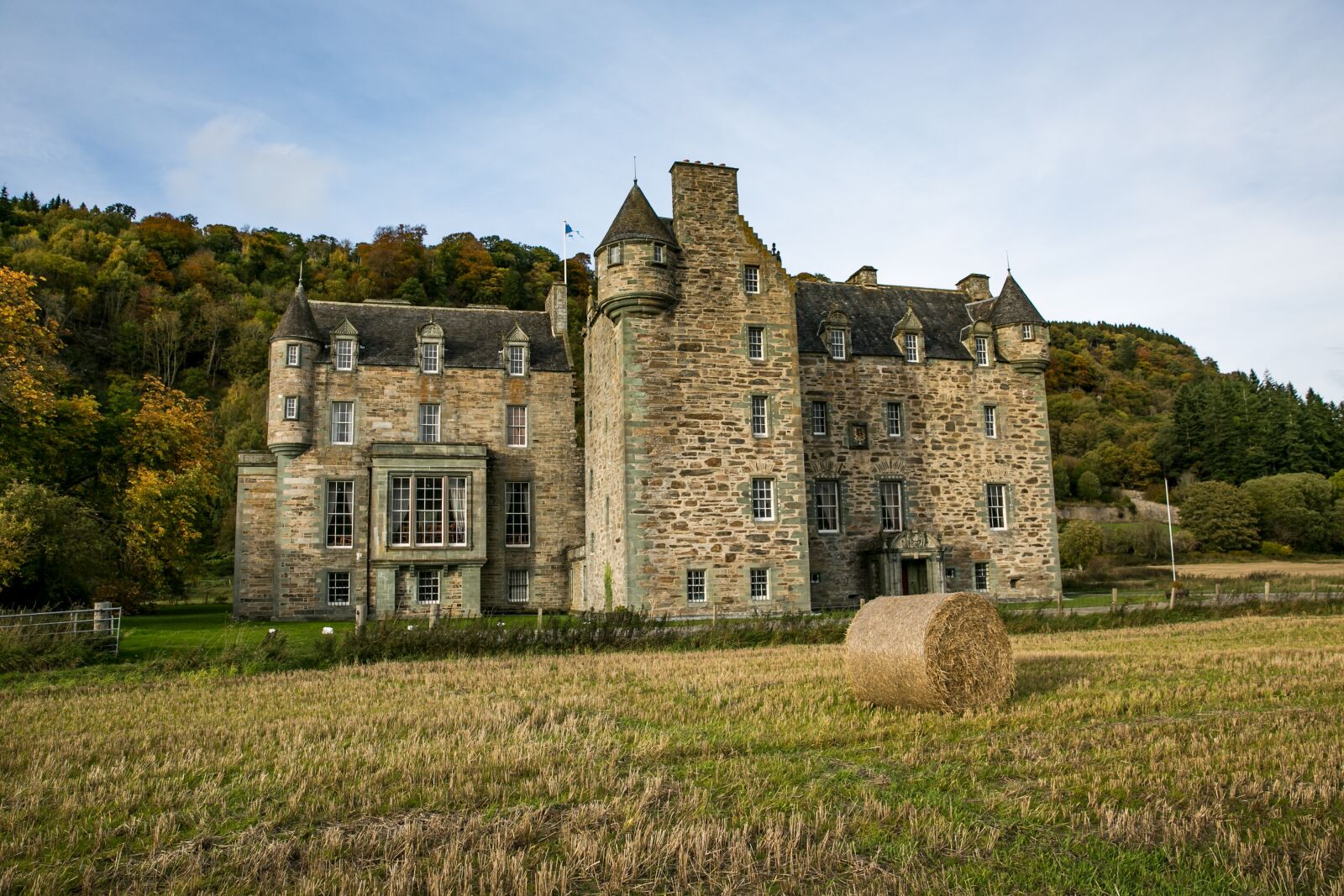 Canon EF 24-70mm F2.8L II USM sample photo. Castle, scotland, highlands and photography