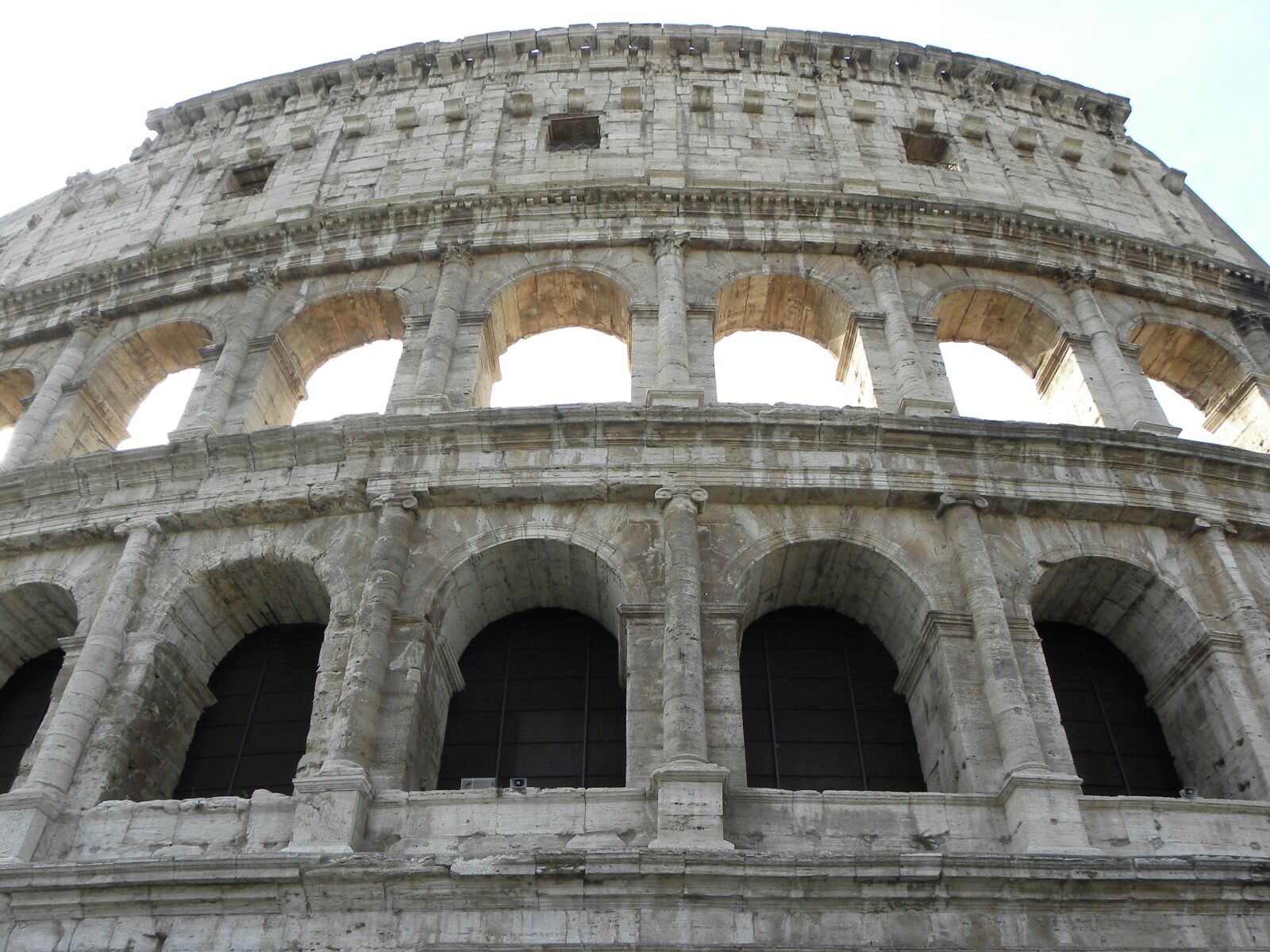 Nikon Coolpix P90 sample photo. Rome, coliseum, roman photography