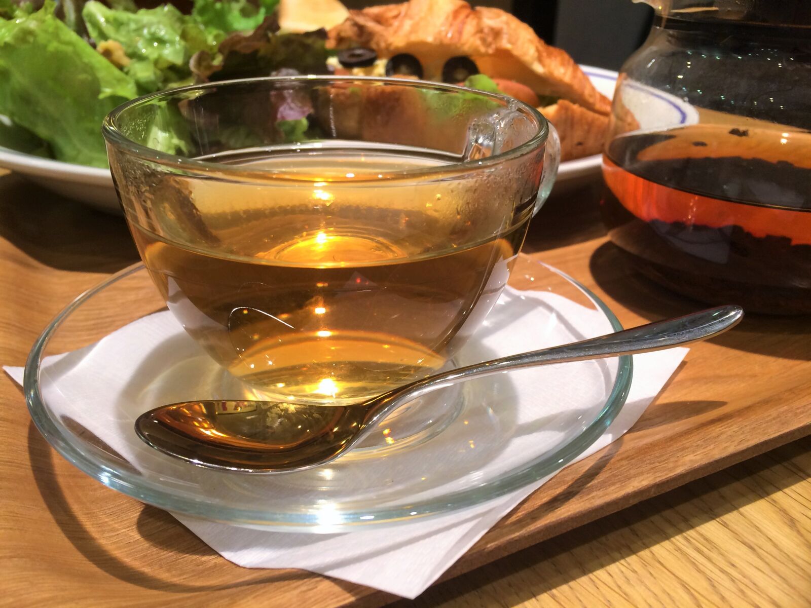 iPhone 5s back camera 4.15mm f/2.2 sample photo. Tea, earl grey, transparency photography